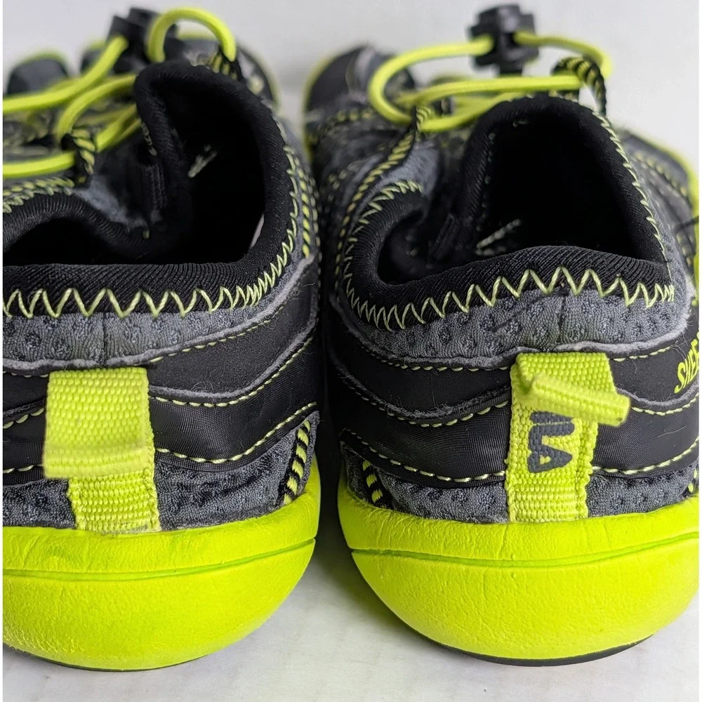 FILA Skele-Toes Boys Size 3 Water Shoes Gray Neon Green Five Finger Barefoot